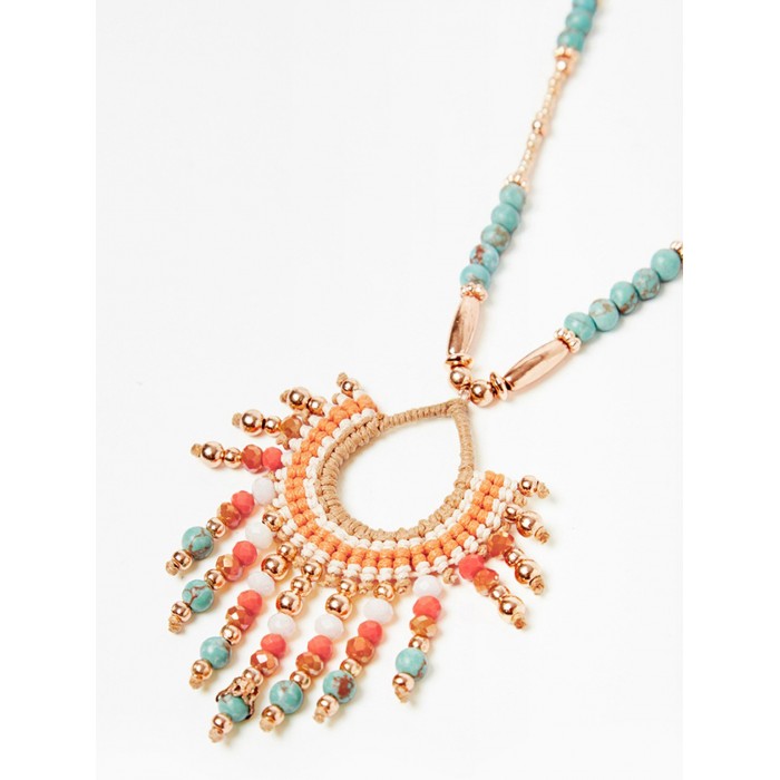 Collar de mujer Vega. Accesorios SS24 NKN Nekane en candelascloset. Metálico con aplicación de abalorios y cuentas multicolor.