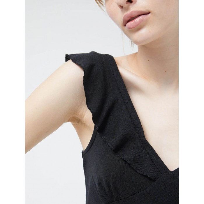 Top mujer Koko. Colección SS24 Compañía Fantástica en candelascloset. Color negro, tirantes con volantes y escote V.