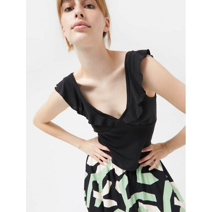 Top mujer Koko. Colección SS24 Compañía Fantástica en candelascloset. Color negro, tirantes con volantes y escote V.