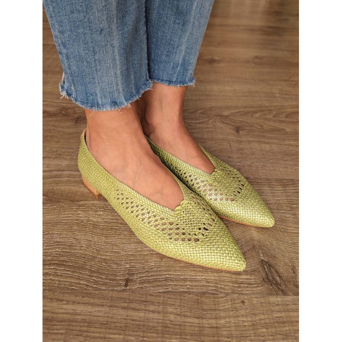 Bailarinas Sais Lima. SS24 Calzado mujer candelascloset. Bailarina de rafia trenzada platino con puntera fina. Made in Spain.