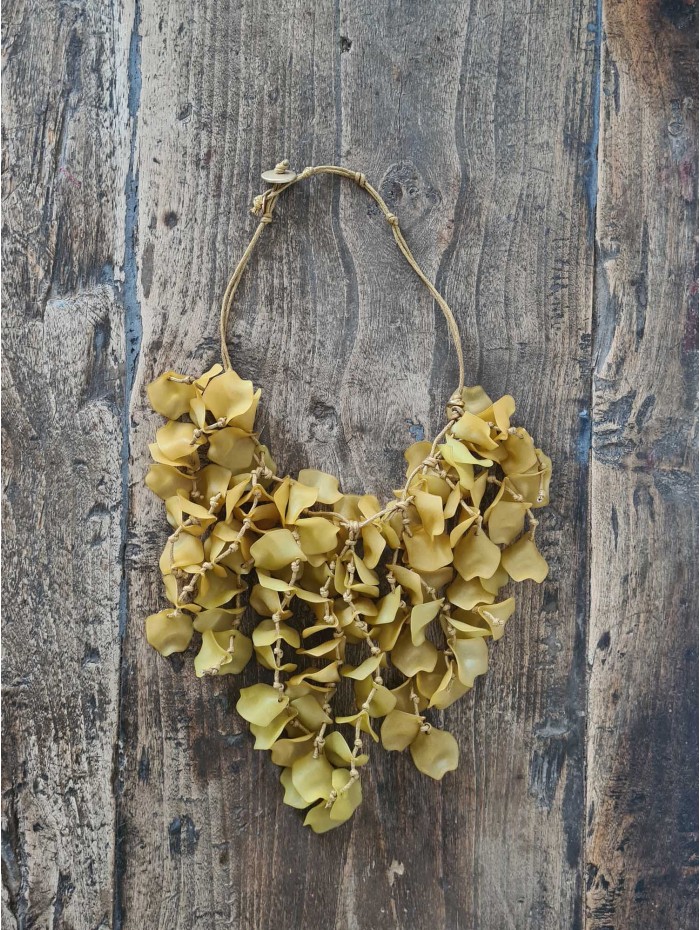COLLAR KUNA AMBER
