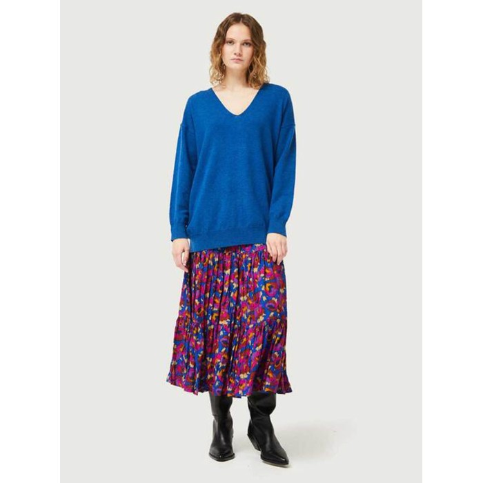 Jersey mujer Mako. Colección AW24 Compañía Fantástica en candelascloset. Punto azul, escote pico y manga larga.