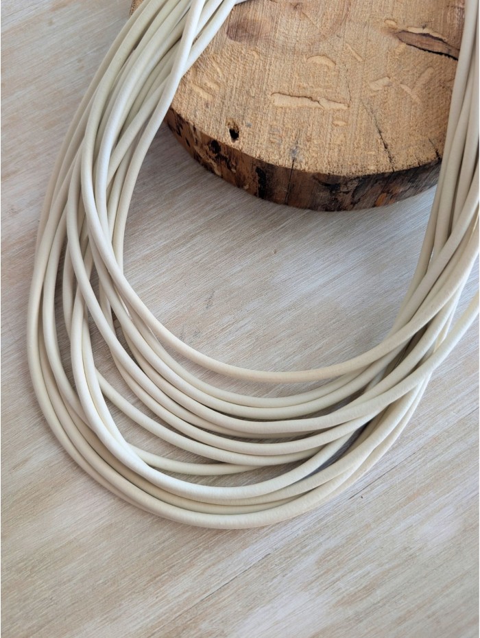 COLLAR BUTTERFLY WHITE 2