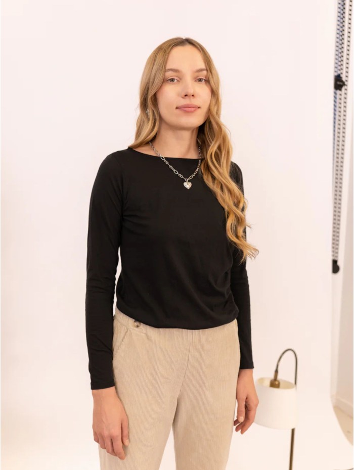 CAMISETA LLORCA BLACK POEMS