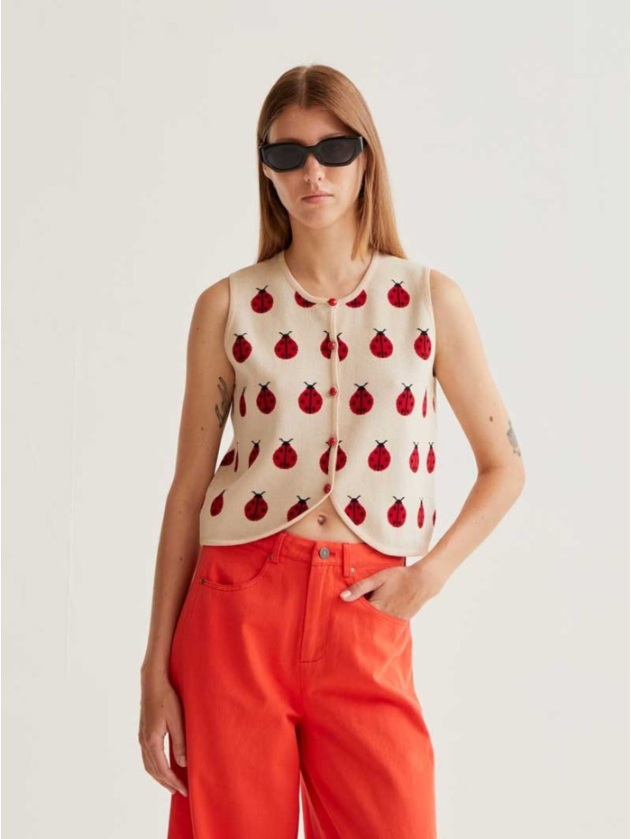 TOP LADYBUG COMPAÑÍA...