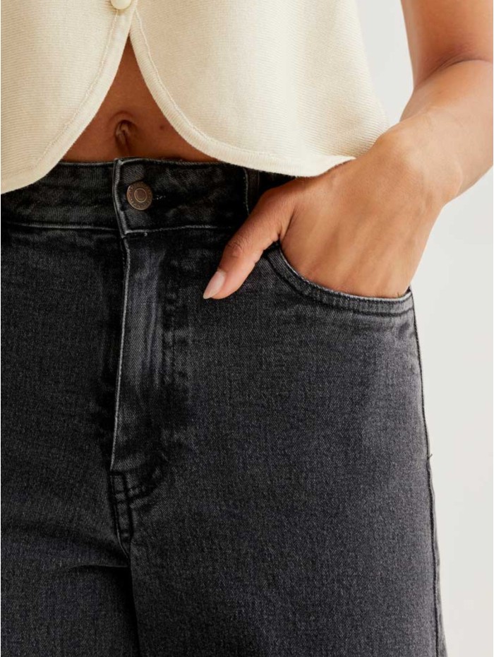 JEANS MOMA COMPAÑÍA FANTÁSTICA 2