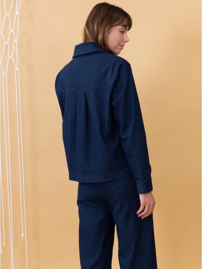 CHAQUETA CONNECT POEMS 2