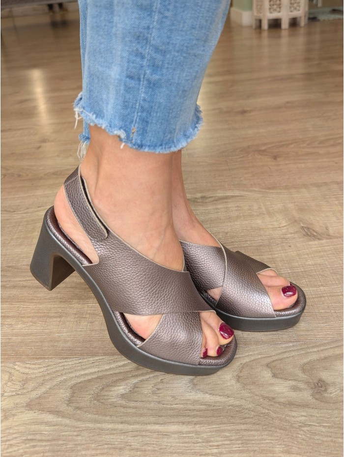 SANDALIA KUNA SILVER 2