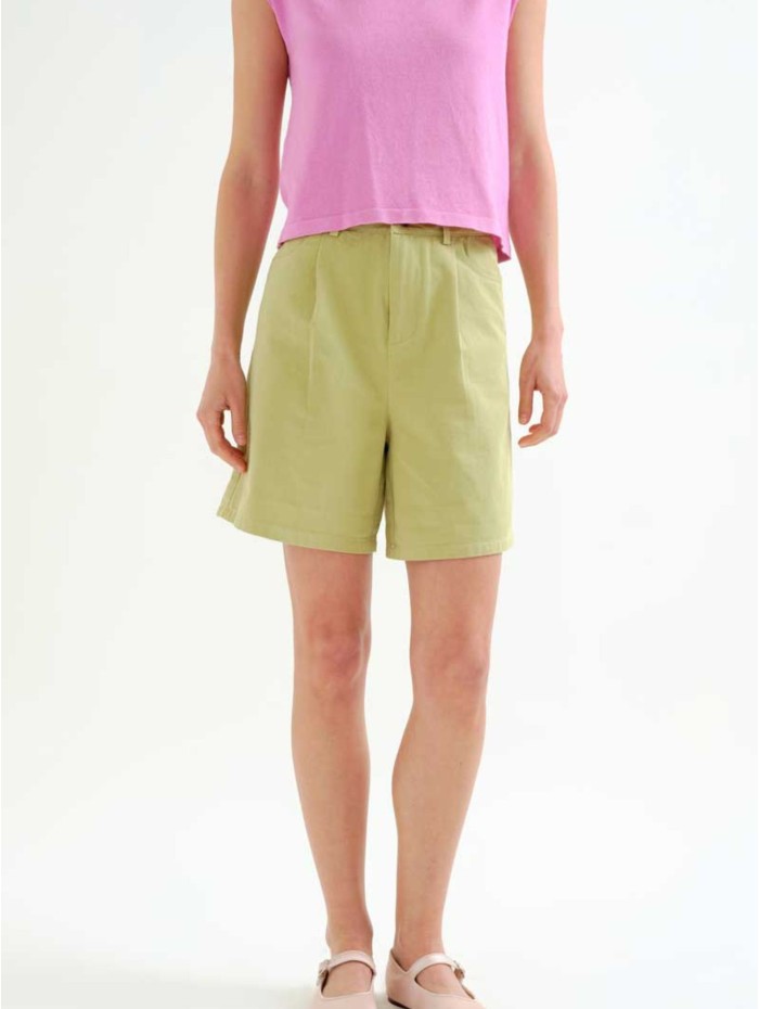 SHORTS GREEN COMPAÑÍA...