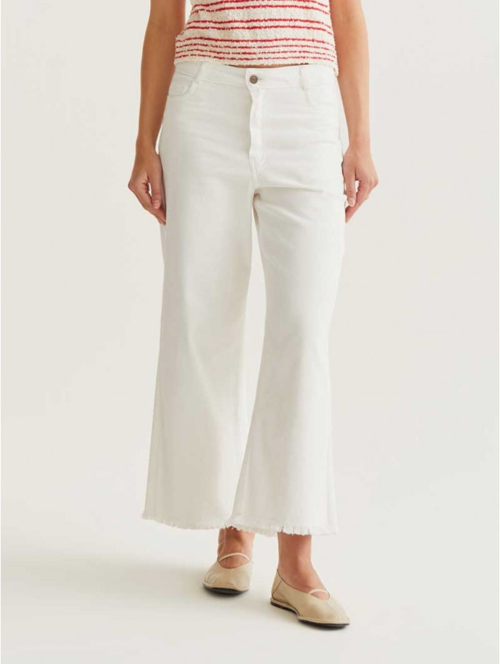 JEANS MOMA WHITE COMPAÑÍA...
