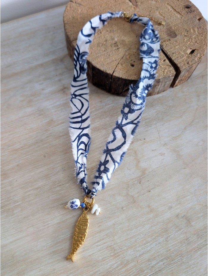 COLLAR MÁRMARA