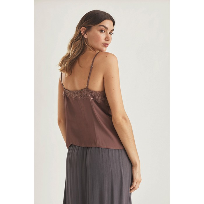 TOP LENCERO CON BOTONES